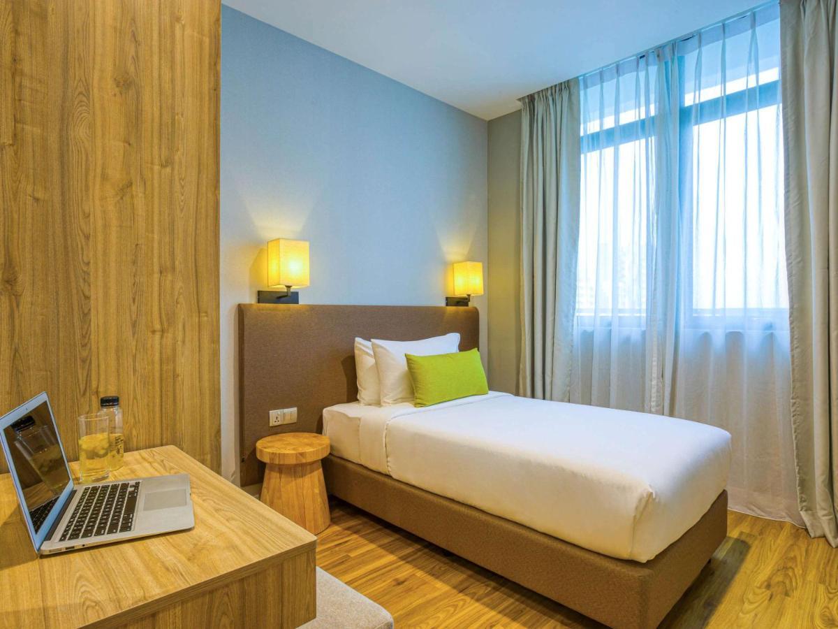 Mercure Living Putrajaya Exterior foto A single room at the hotel